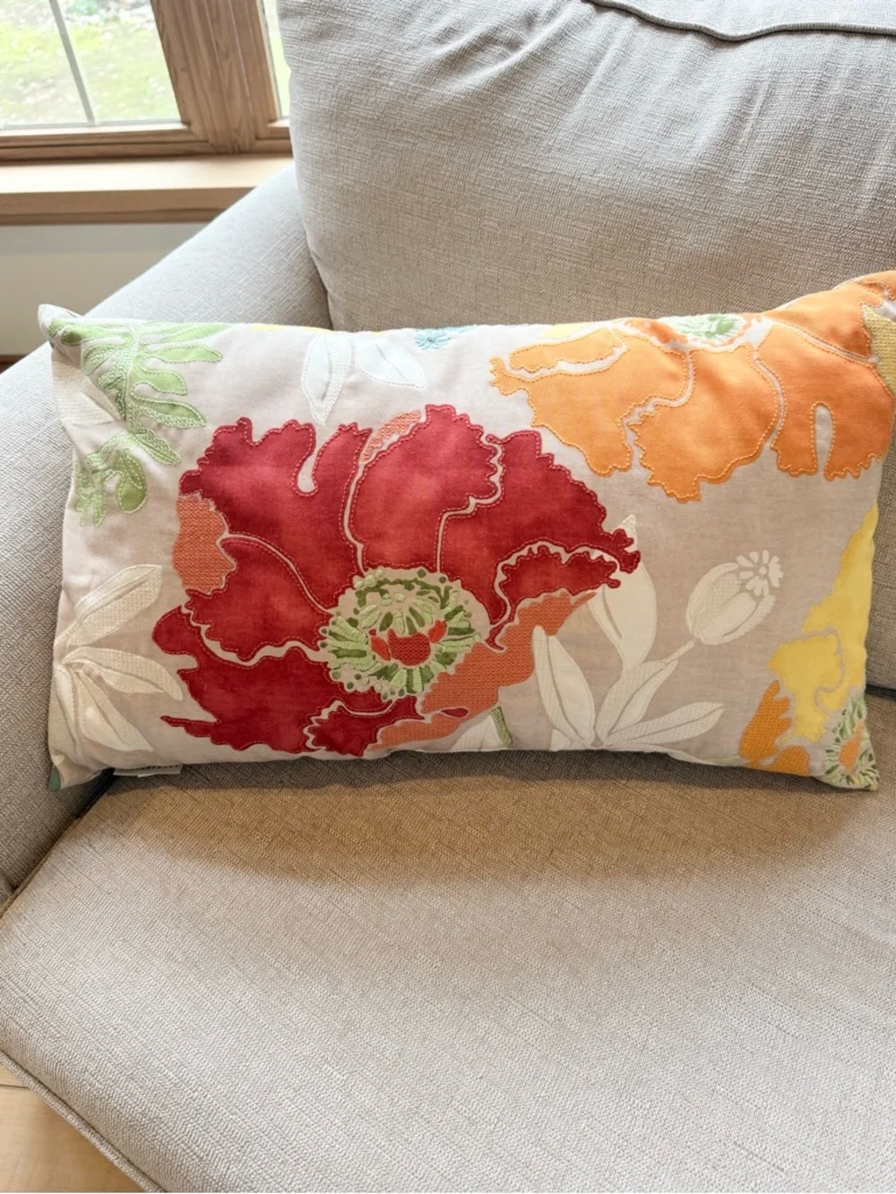Pottery Barn Red Yellow Posy Floral Indoor Outdoor Lumbar Accent Pillow - Picture 2 of 14